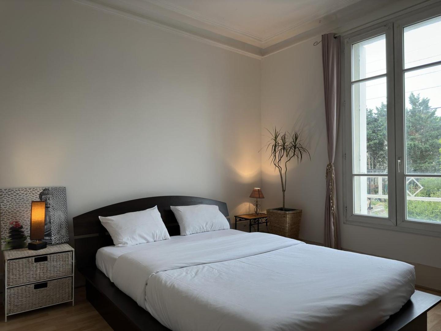 La Maison Des Lumieres Hotell Chartres Exteriör bild